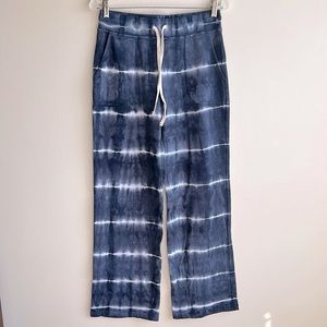 NWT Sundry Junior’s Navy Blue and White Tie Dye Sweatpants Size 1